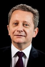 Stéphane Antiglio, Autodistribution : "Pour le moment, aucun processus de mise en vente du groupe n’est engagé "