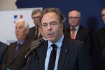 Luc Chatel, président de la PFA : "Non au suicide collectif de l’industrie automobile"