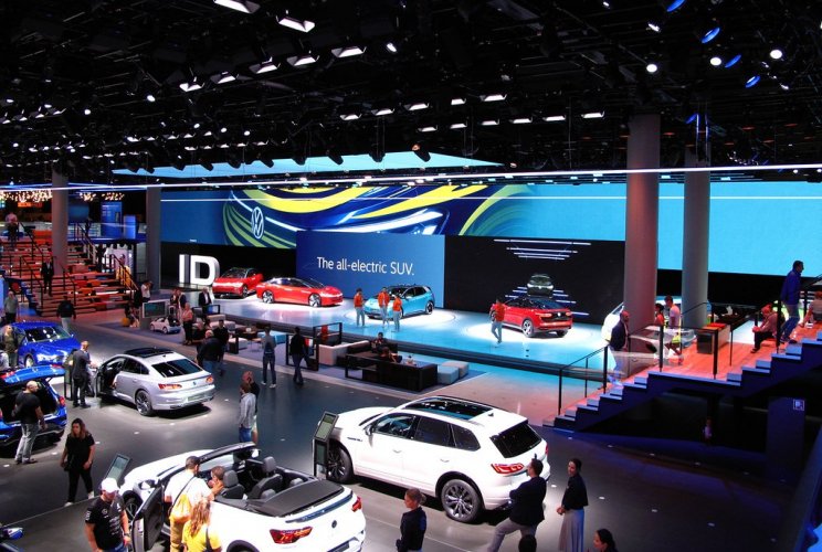 On ne passe plus au salon