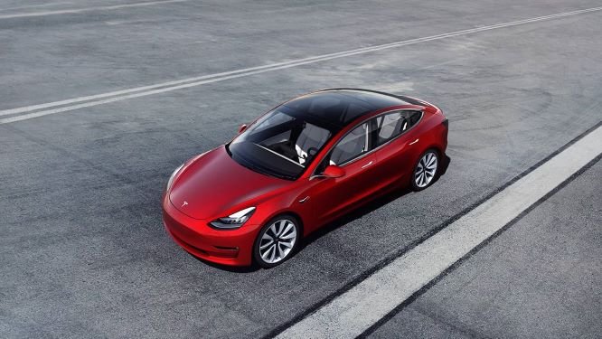 La Tesla Model 3, numéro 1 des ventes de véhicules électriques aux particuliers en mars