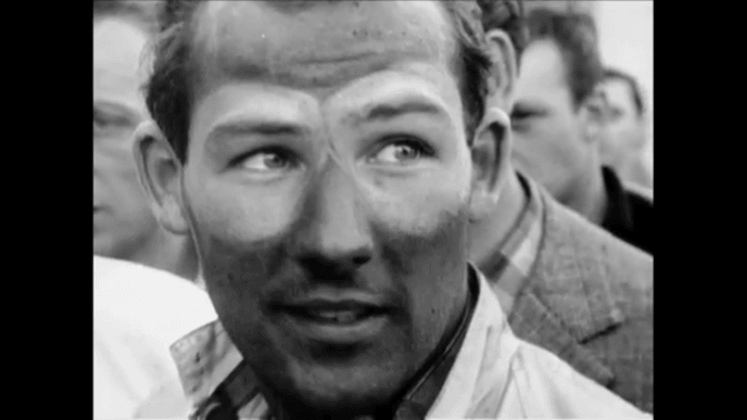 Stirling Moss, le "champion sans couronne", est mort à l'âge de 90 ans