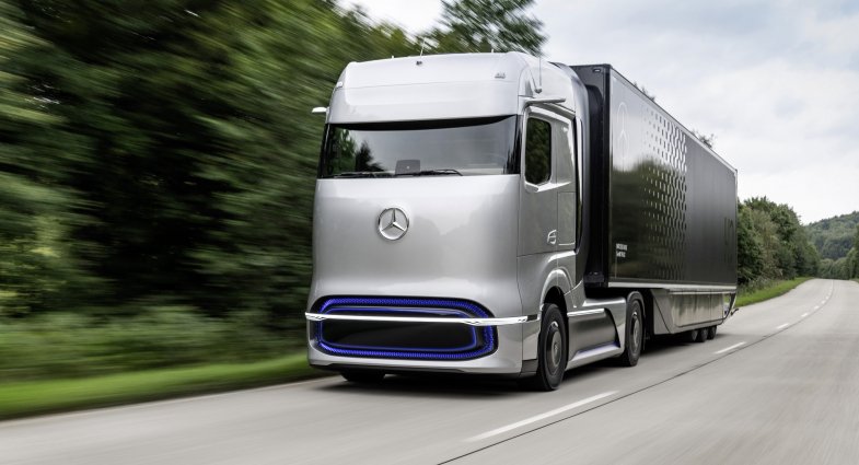Mercedes : Un camion à batteries en 2021, un camion à pile à combustible pas avant 2025