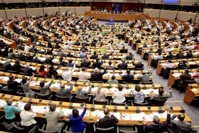 Homologation en "conditions réelles" : après le vote des députés européens les négociations peuvent démarrer