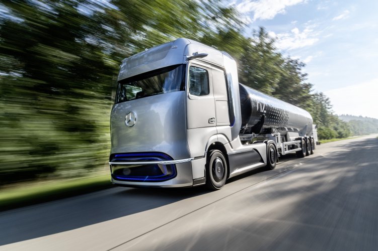 Poids lourd : Daimler Truck, Volvo Group et Iveco militent pour l’hydrogène