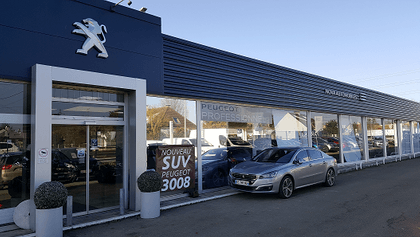 Xavier Trujas investit dans les marques du groupe PSA en Ile-de-France