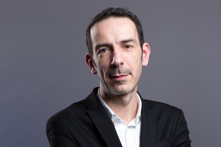 Olivier Garcia, Fnac Darty : "Devenir le leader du scooter électrique en France"