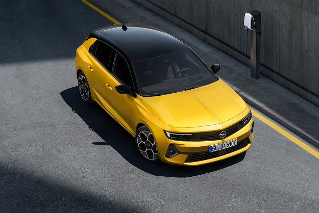 La nouvelle génération de l'Opel Astra passe à l'électrification