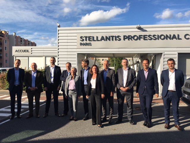 Stellantis inaugure à Nanterre un centre dédié aux véhicules utilitaires transformés