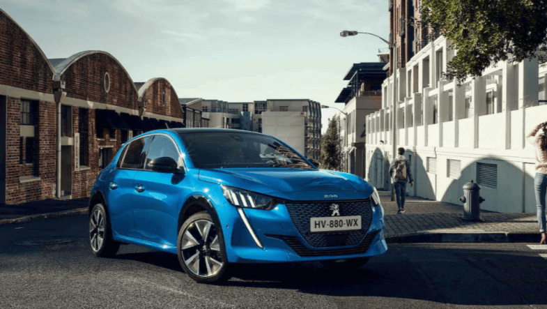 En 2021, le marché automobile français au plus bas freiné par les semi-conducteurs