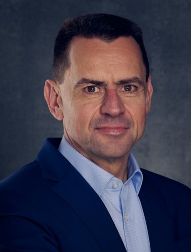 Martin Sander successeur de Roelant de Waard à la direction générale VP de Ford Europe