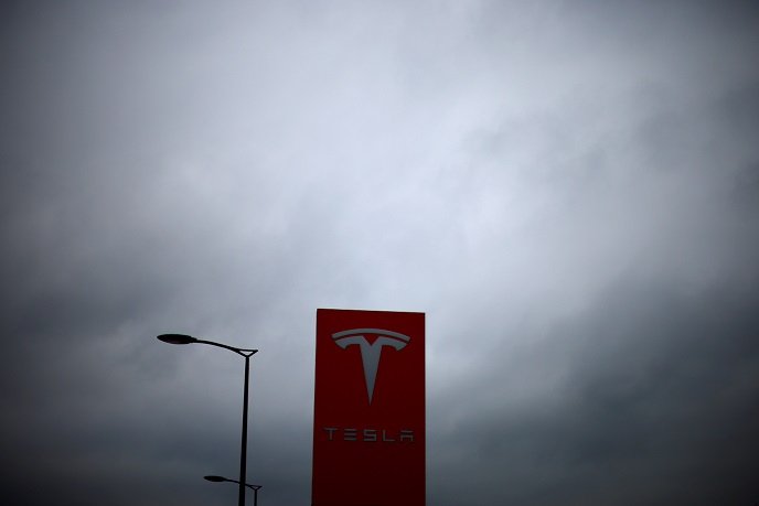 États-Unis : Tesla rappelle 130.000 véhicules en raison d'un dysfonctionnement de l'écran central