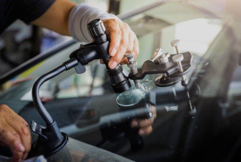 Remplacement de pare-brise : le boom des réseaux non agréés