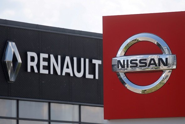 Renault et Nissan assignés en justice pour un ancien moteur en panne