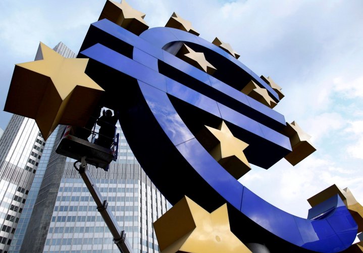 Contre la faiblesse de l'euro, la BCE n'a que des solutions coûteuses