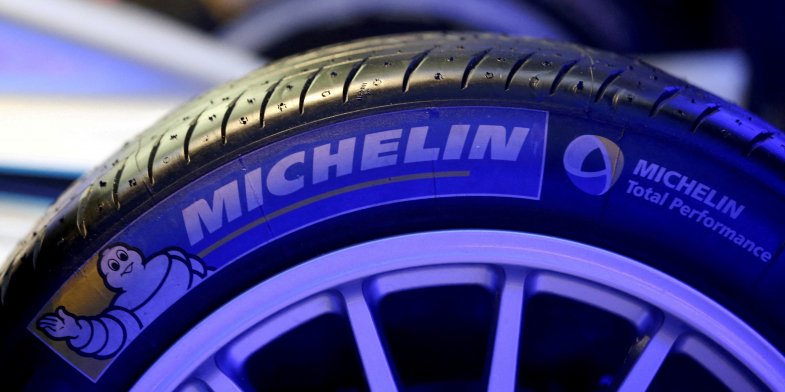 Michelin défend ses marges au premier semestre en augmentant ses tarifs
