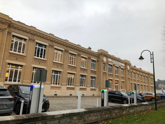 Le groupe Renault a remboursé la moitié de son PGE