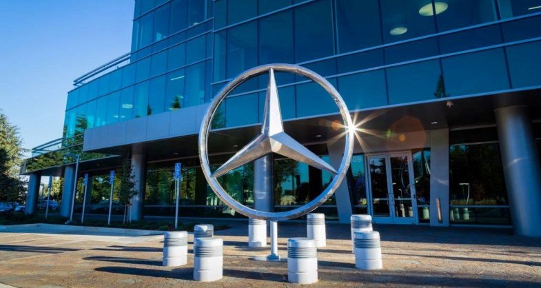 Mercedes-Benz en forme au troisième trimestre mais prudent pour la suite