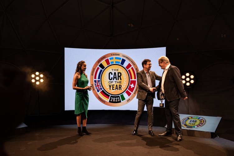 Soren Rasmussen succède à Frank Janssen à la présidence du jury de Car of the Year