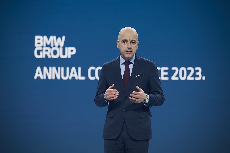 BMW vise une marge opérationnelle "un cran au-dessus" en 2023