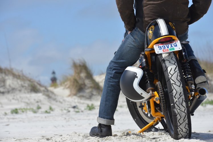 Continental anticipe la progression des petites et moyennes cylindrées avec un nouveau pneu “diagonal”