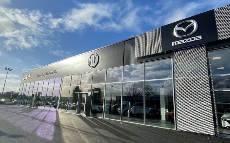Visite guidée de la nouvelle concession Kia-Mazda-MG de La Roche-sur-Yon