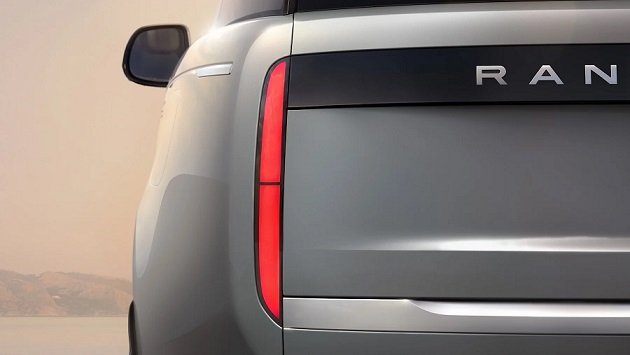 Range Rover : le 4x4 britannique de luxe s'électrifie en 2024