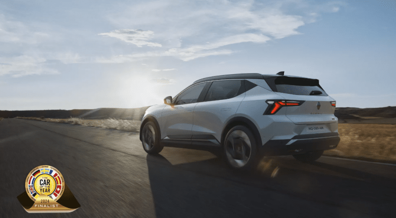 Grâce à une nouvelle architecture de gamme, tous les modèles Scénic E-Tech accessibles au bonus