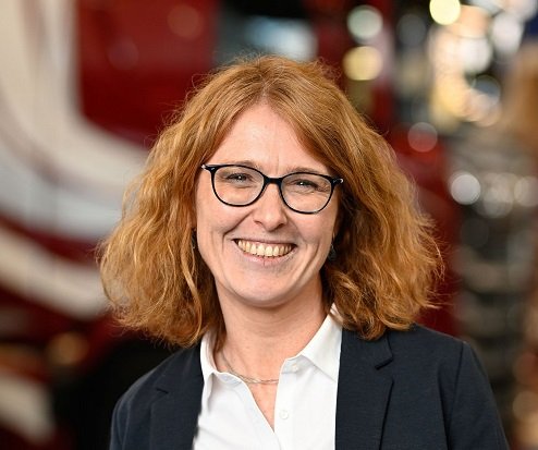 Nadine Fribourg-Blanc prend la direction services de Scania France