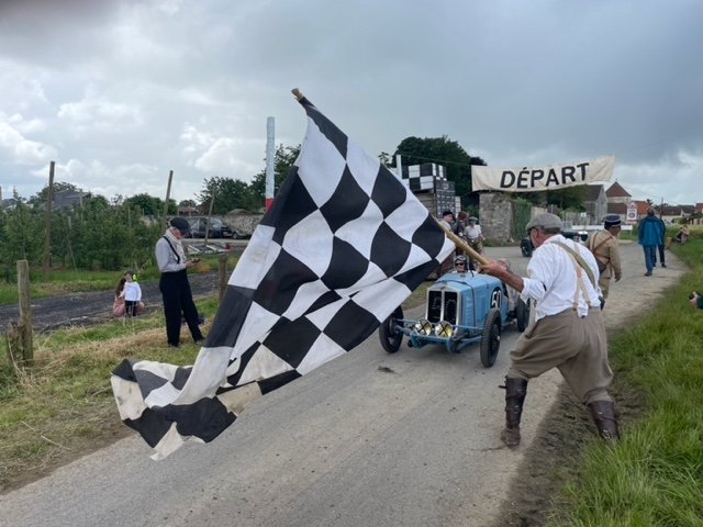 Automobile Enthusiast : les années folles de l’automobile