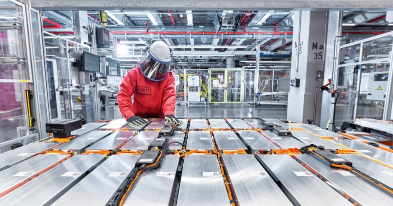 Automobile : l’Union européenne pourrait devenir importateur net de composants en 2024