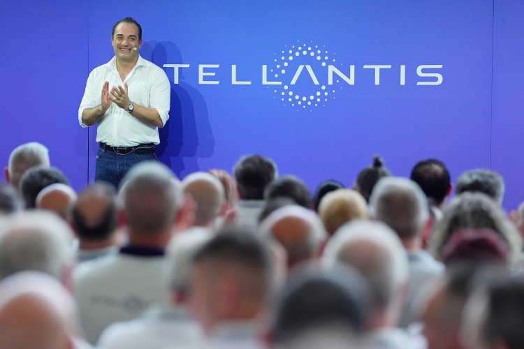 Pas de surprises dans l’équipe dirigeante révélée par Stellantis