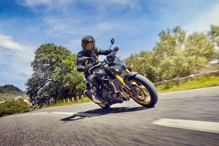 Le marché de la moto chute de 51% en décembre et termine l’année 2025 à moins de 171.000 immatriculations