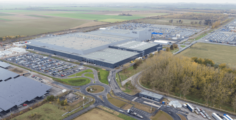 Près de Douai, la voiture électrique 100% française devient réalité