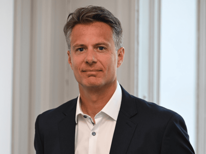 Erwann Hélion nommé directeur de Chrono SLPA Pneus