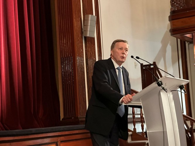 Didier Leroy (Toyota Europe) : "Tout électrique : pour nous la réponse est non"