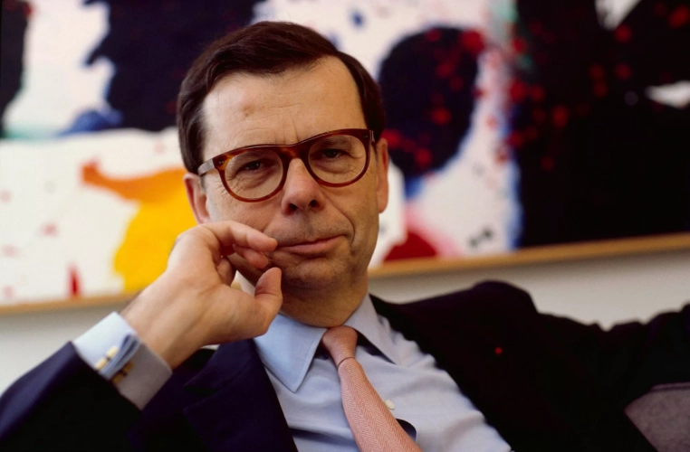 Renault baptise son site du Mans du nom de Louis Schweitzer, symbole d’un héritage industriel et stratégique