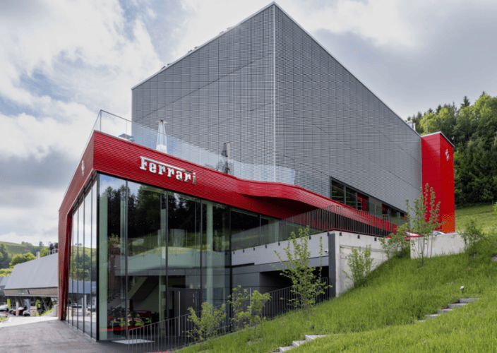 Ferrari ouvre une méga-concession en Suisse