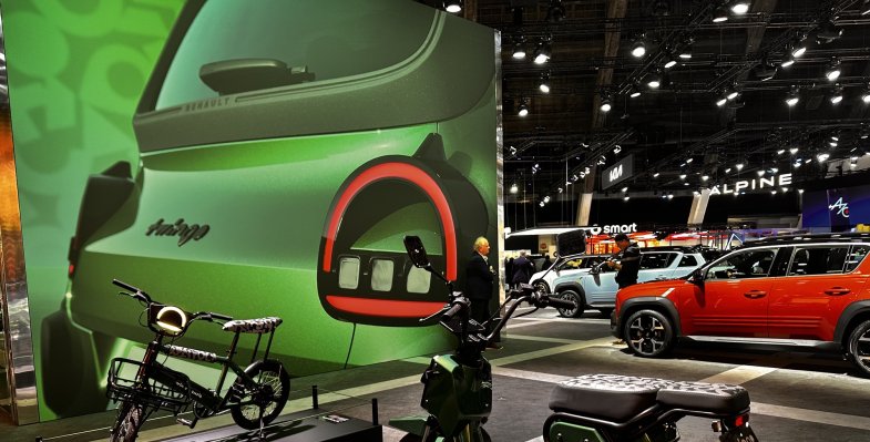 En juillet, l’électrique, Renault et les marques chinoises accélèrent la recomposition du marché français