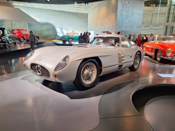 Vincent et la voiture