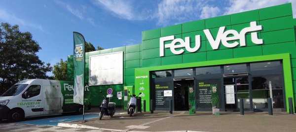 Feu Vert va changer de mains