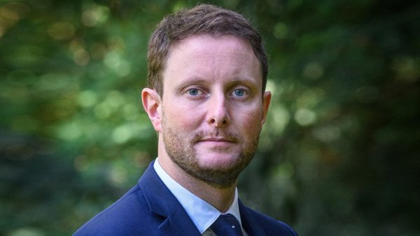 Véhicule autonome : Clément Beaune appelle à un déploiement dès 2026 en France