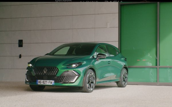 Tesla, BYD, MG et Fiat bousculent un marché français toujours dominé par Renault