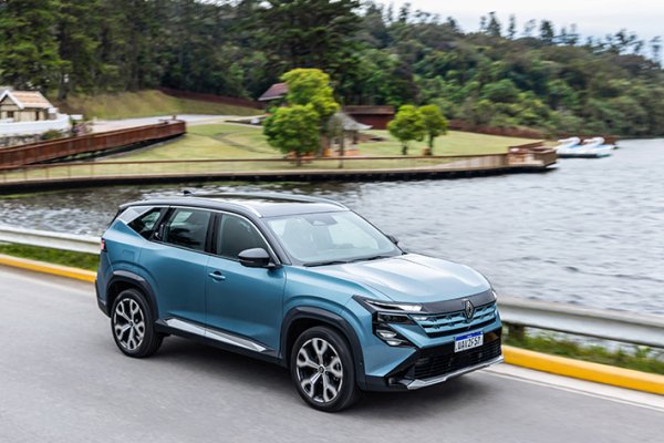 Renault peut-il redevenir un "géant" de l’automobile ?