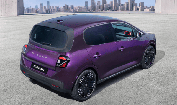 Nissan dévoile sa Pixo, sœur presque jumelle de la Twingo