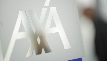 Covid-19 : Dans le collimateur, les assureurs réagissent enfin
