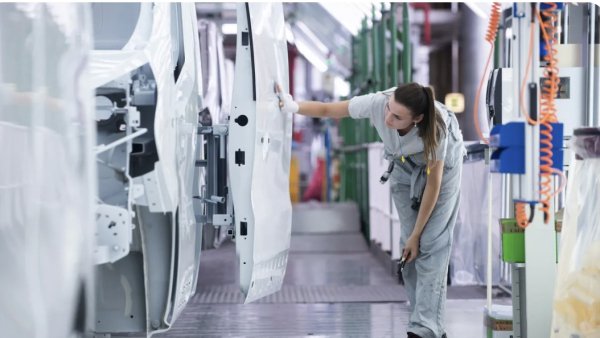 Comment Renault veut maintenir ses marges malgré l’électrification