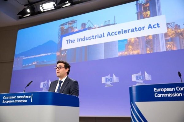 Le très cynique soutien en trompe l’œil à l’IAA des trois grands constructeurs généralistes européens