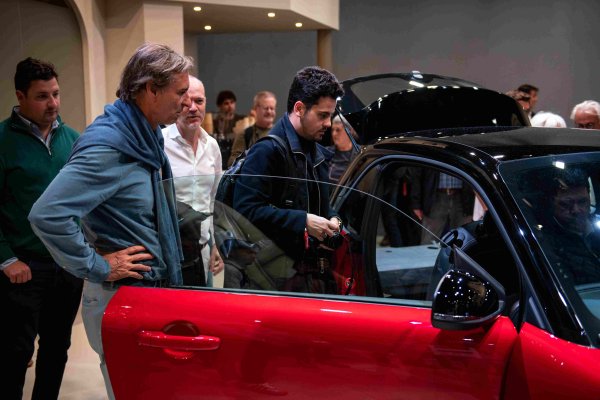 Smart mise sur le retour de son modèle 2 places pour retrouver des volumes en France